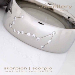 Sternzeichen Ring Skorpion in Platin mit kleinen Brillanten