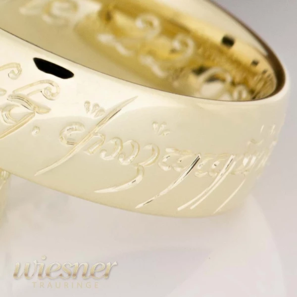 Außergweöhnliche Eheringe Gelbgold Elbenschrift