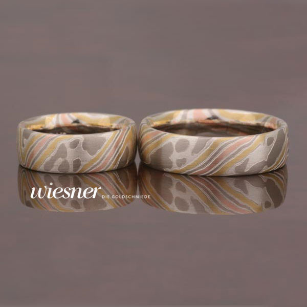 Garapa Mokume Gane Ringe in Palladium, Gelbgold, Rotgold und Silber